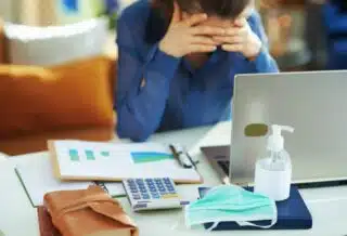 Comprendre les enjeux de la prolongation d'arrêt de travail aspects légaux et conséquences